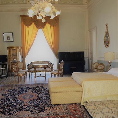 Palazzo Vecchio Bed & Breakfast Маритима Екстериор снимка