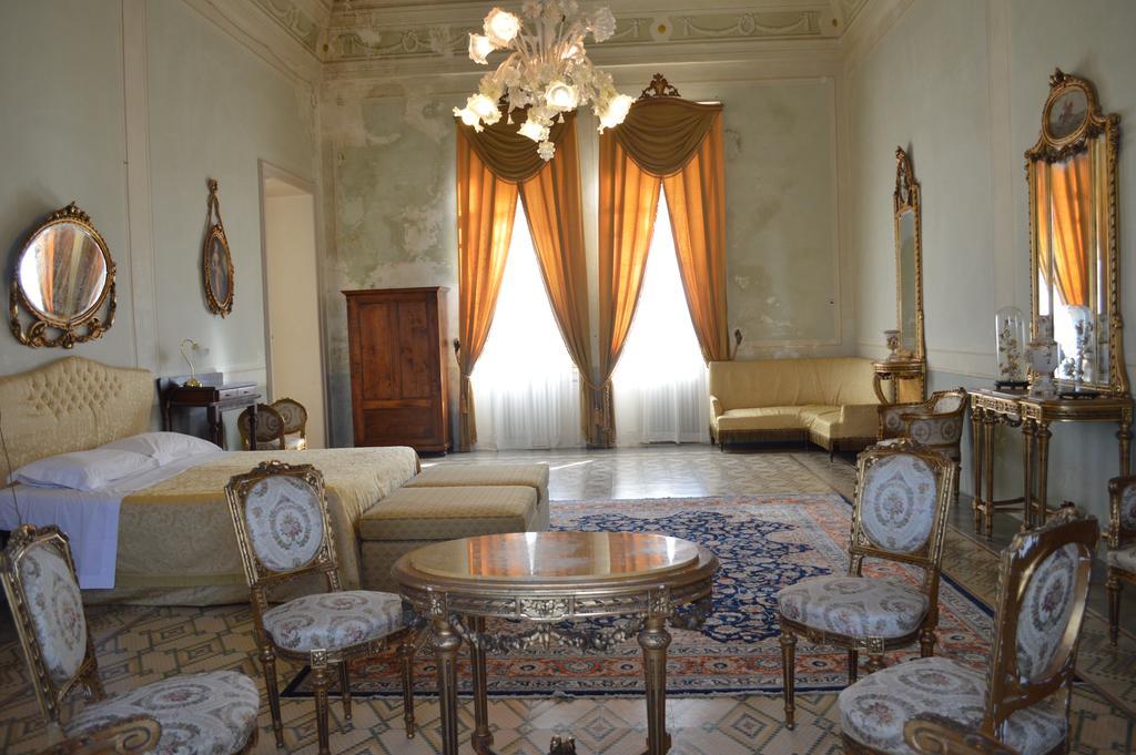 Palazzo Vecchio Bed & Breakfast Маритима Екстериор снимка