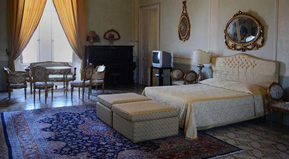 Palazzo Vecchio Bed & Breakfast Маритима Екстериор снимка